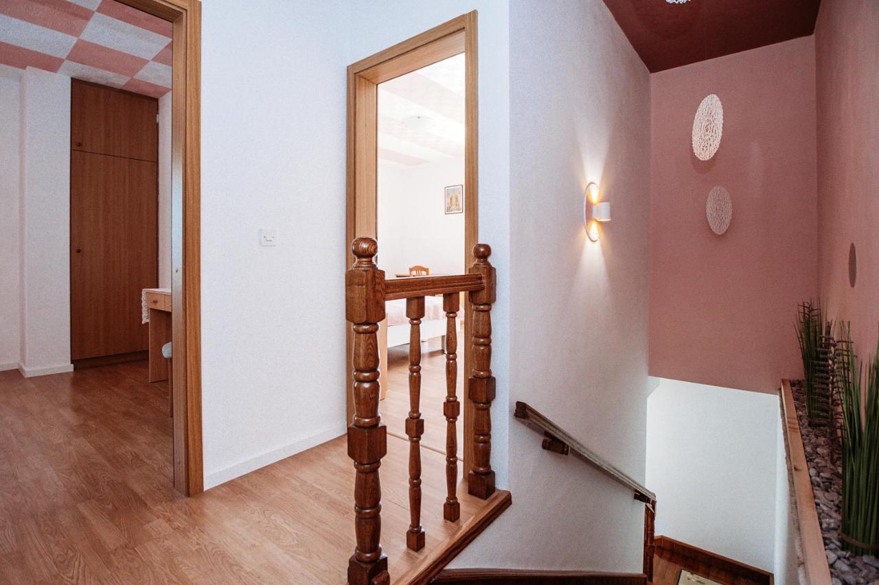Rooms Emilija Божава Екстер'єр фото